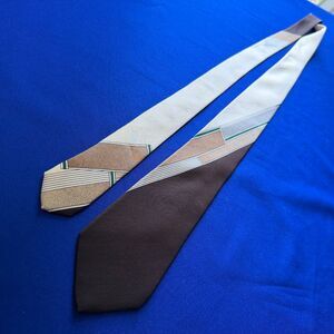 Vintage 1970s Retro Vitaliano Pancaldi Silk Tie Italy Brown Geometric 55.5 x 3